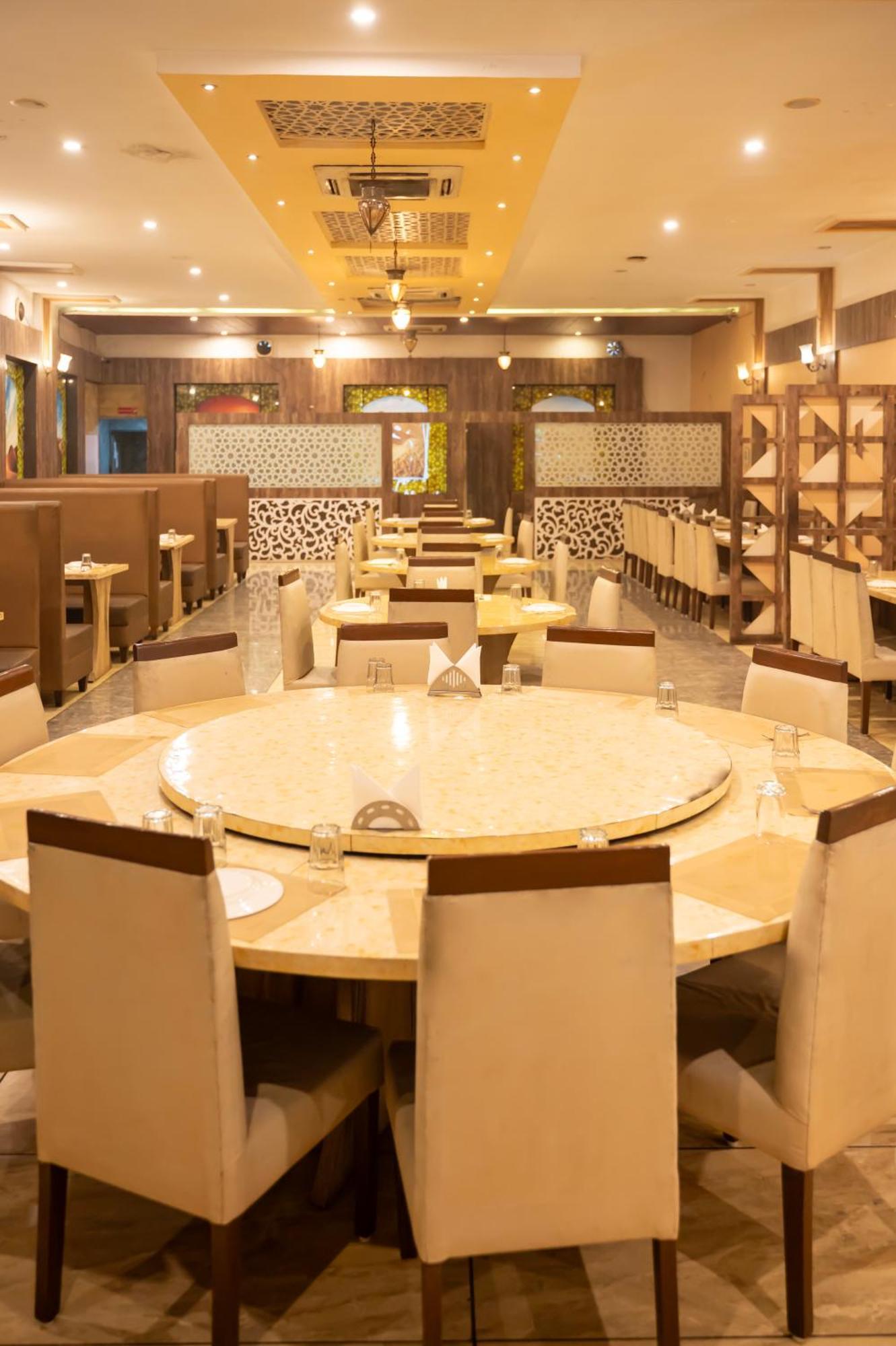Hotel Manaal Akolia エクステリア 写真